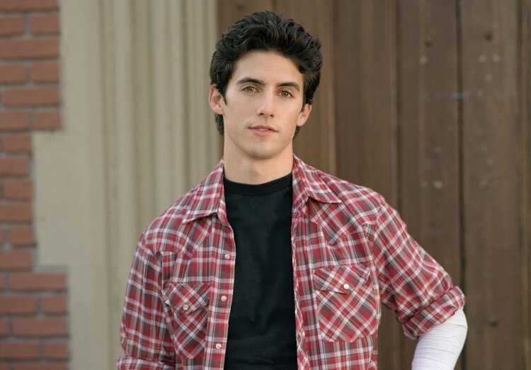 Jess Aka Milo Ventimiglia From Gilmore Girls Has Aged Like A Greek God Hellogiggles