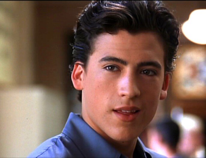 Andrew Keegan Your Fave 00s Crush Can Still Make You Swoon Like It S 2002 Hellogiggles