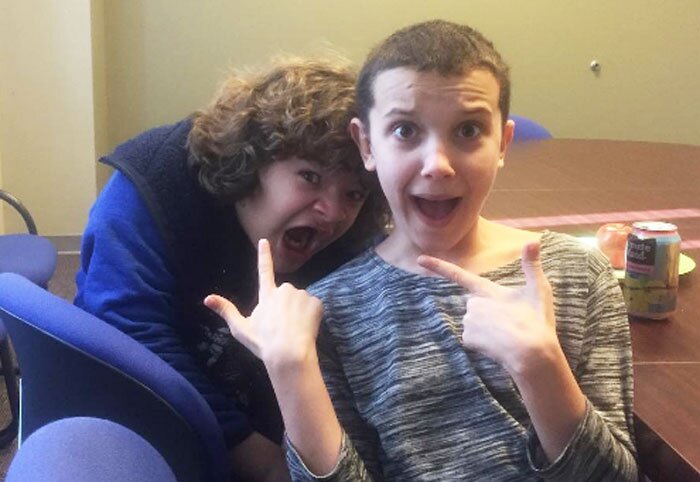 17 Stranger Things Behind The Scenes Photos That Prove This Cast Is The Tightest Hellogiggles
