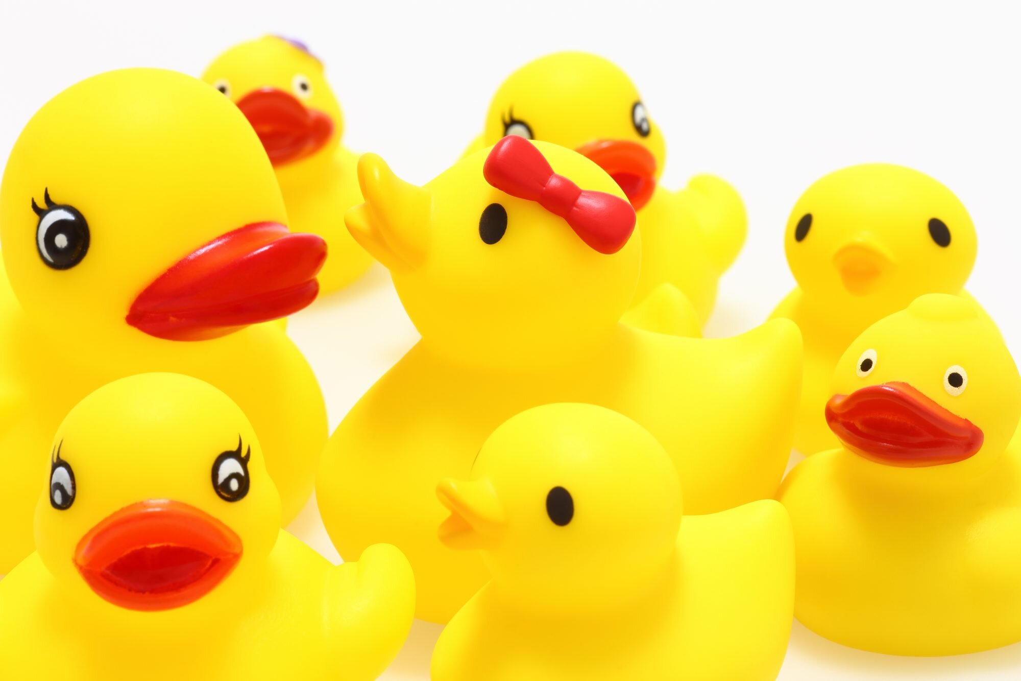 Pack Of 5 Light Up Rubber Duckies Illuminating Color Changing Rubber Ducks Newegg Com