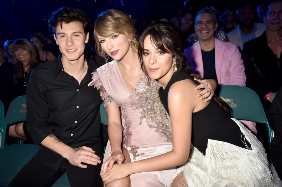 Dissecting Shawn Mendes S New Lyrics In Taylor Swift S Lover Remix Hellogiggles