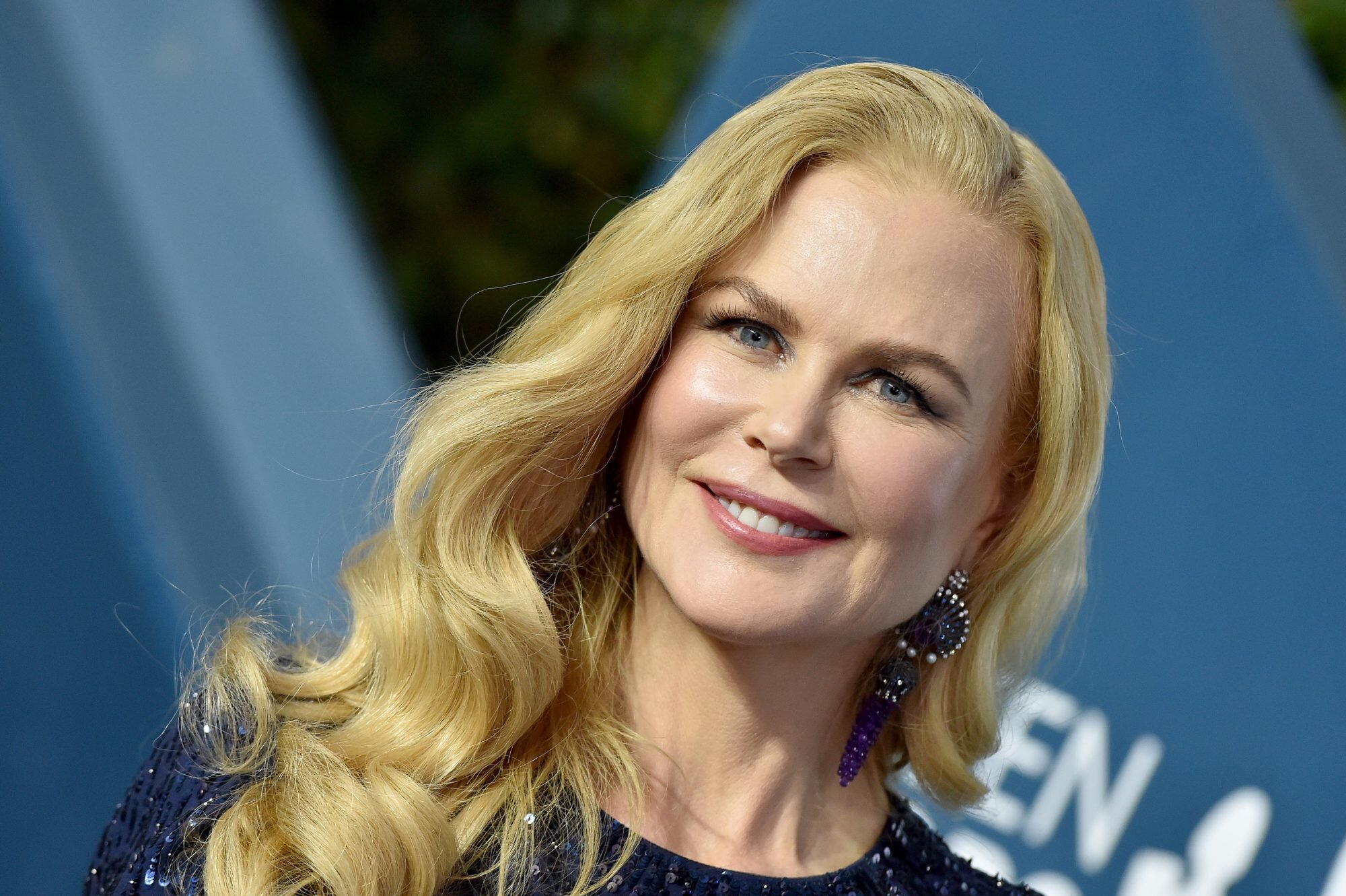 Nicole Kidman Is Celebrating 20 Years Of Moulin Rouge With Fun Throwback Photos Hellogiggles