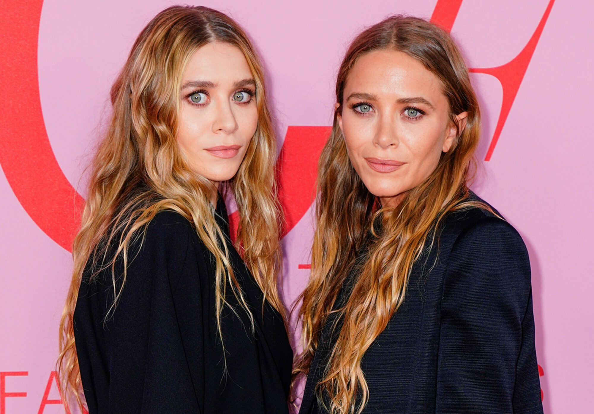 Mary Kate And Ashley Olsen Avoid The Public Eye And They Like It That Way Hellogiggles