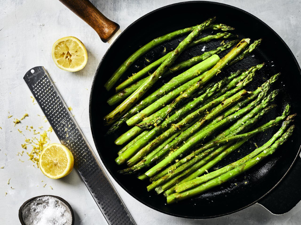 Quick Skillet Asparagus