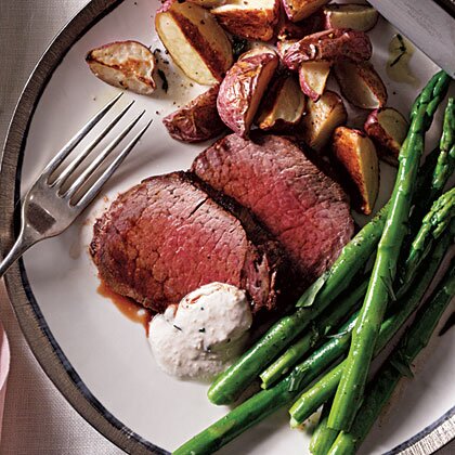 Beef Tenderloin With Horseradish Chive Sauce Recipe 1 Myrecipes