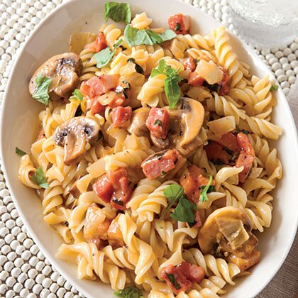 Cheesy Ham And Mushroom Pasta Recipe Myrecipes