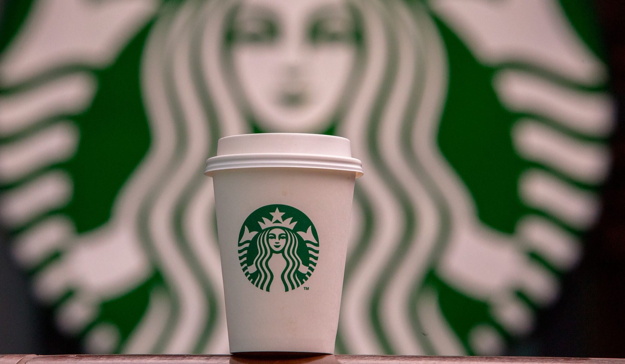 The Starbucks Logo Is Actually Asymmetrical Just As Its Designers Intended Myrecipes