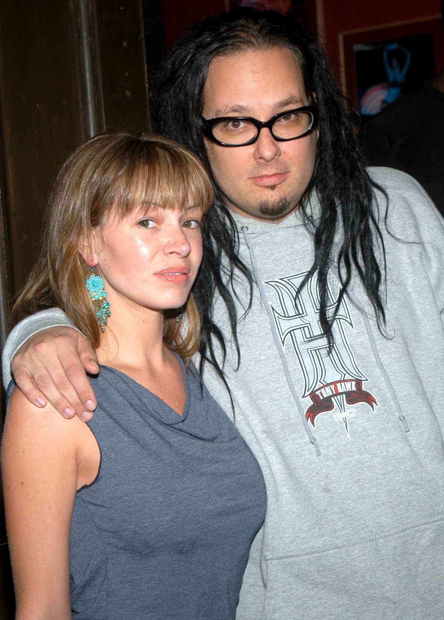 Korn S Jonathan Davis Wife Deven Davis Cause Of Death Revealed People Com