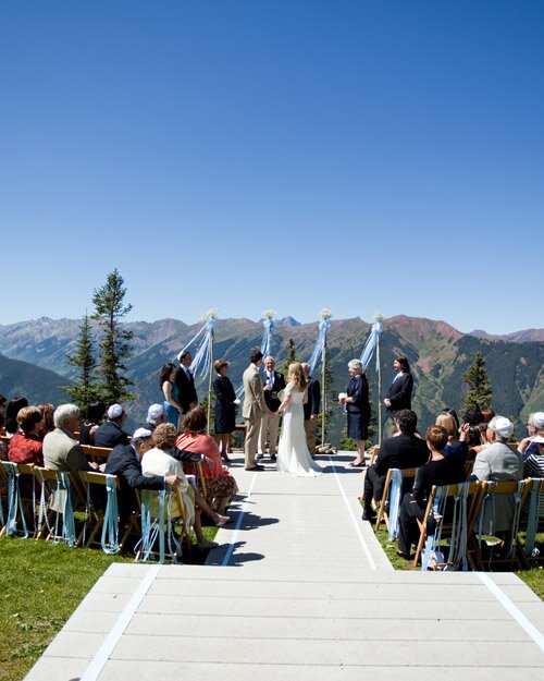 7 Memorable Places Where You Can Exchange Vows In The Midwest