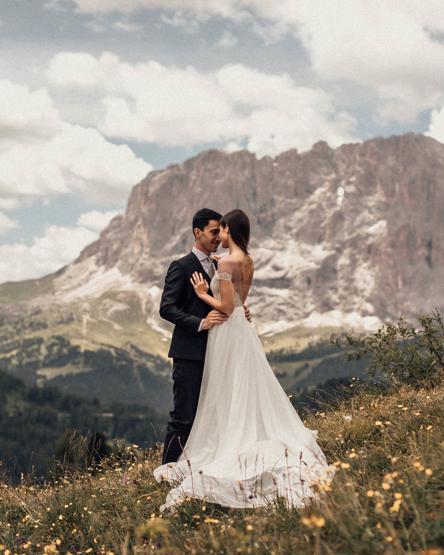 This Couple Tied The Knot In A Tiny Church In Italy And Then