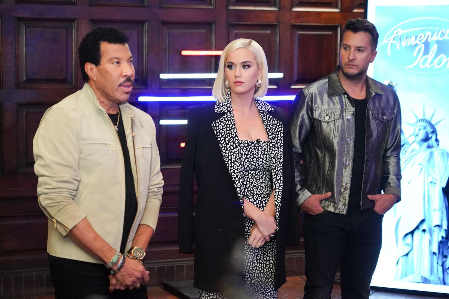 American Idol Recap Hollywood Week Comes To A Close With The Solo Round Ew Com