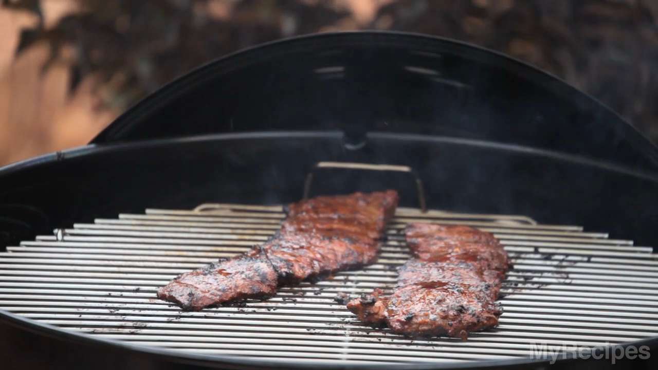 Video: How to Smoke Mesquite Skirt Steak