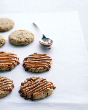 Cashew-Caramel Cookies 