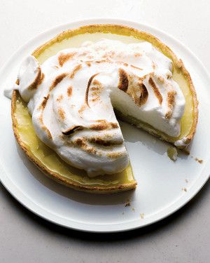 Lighter Lemon Meringue Pie 
