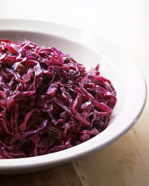 Sauteed Red Cabbage With Raisins 
