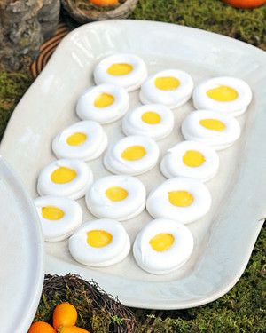 041711_meringue_eggs.jpg