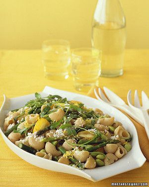 Whole-Wheat Pasta with Vegetables and Lemon