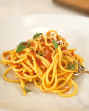 Spaghetti alla Chitarra con Pomodoro 