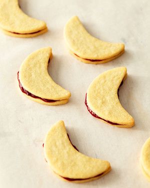 Crescent Cookies 
