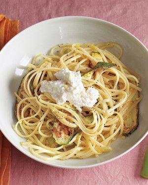 Zucchini Pasta with Ricotta 