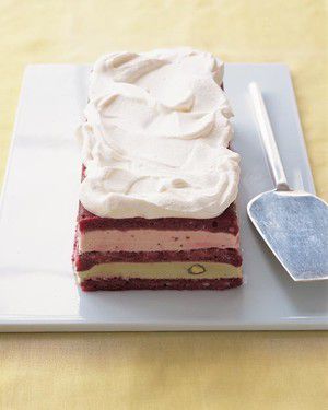 Strawberry and Pistachio Ice-Cream Cake 