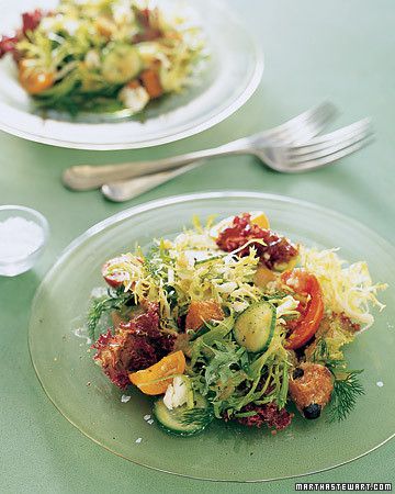 Mediterranean Salad with Olive-Bread Croutons 