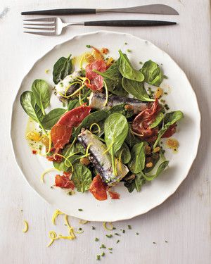 Spinach Salad with Sardines and Crispy Prosciutto 