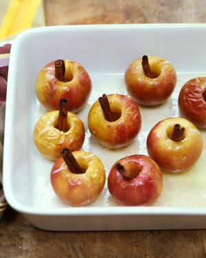 Baked Apples with Cinnamon 