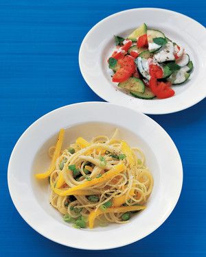 Pasta with Tahini and Bell Pepper 