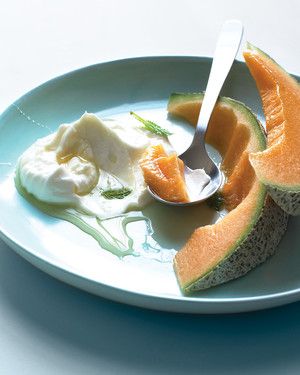 Melon with Honeyed Yogurt 