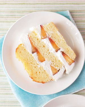 Pound Cake with Peaches and Cream 