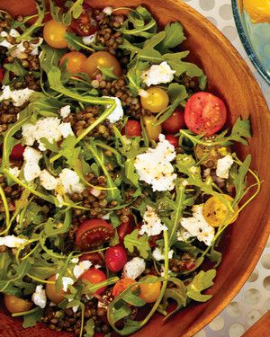 Arugula and Lentil Salad with Goat Cheese 