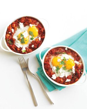 Baked Eggs in Chunky Tomato Sauce 