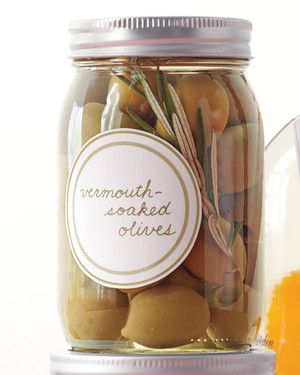 Vermouth-Soaked Olives 