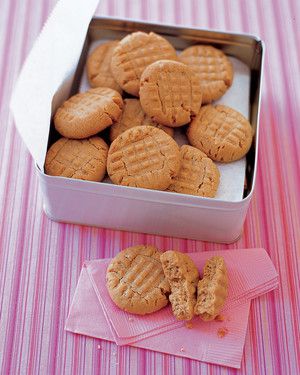 Crunchy Peanut-Butter Cookies 
