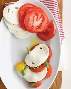 Mozzarella, Tomato, and Basil Salad 