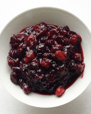 thanksgiving-sweet-spicy-cranberry-sauce-med109000.jpg