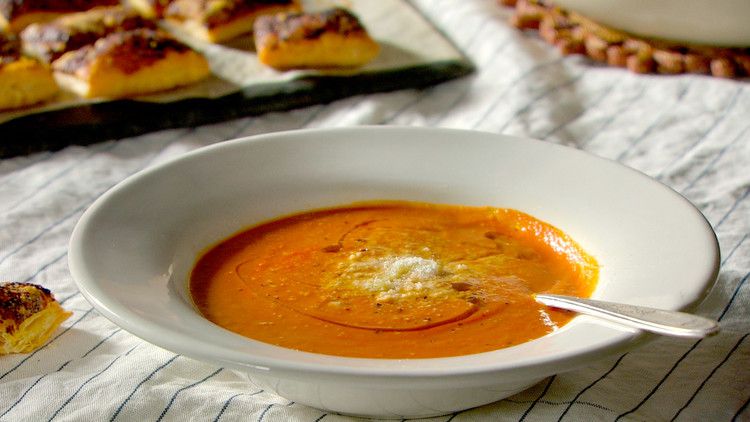 Classic Tomato Soup 