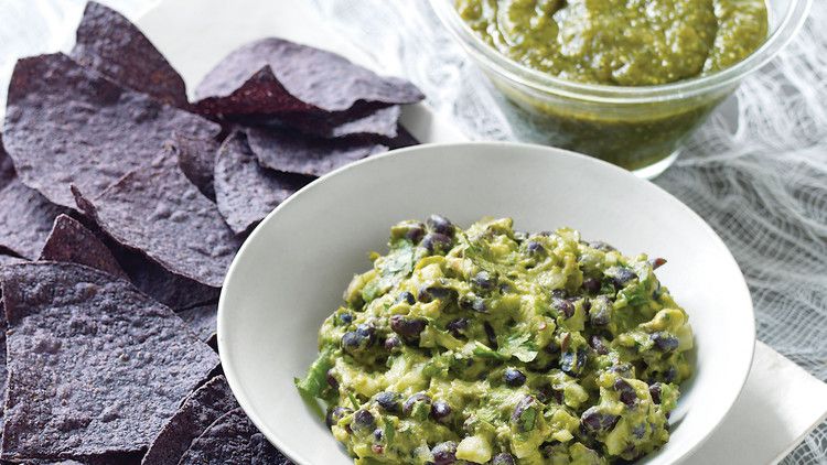 Guacamole with Black Beans 