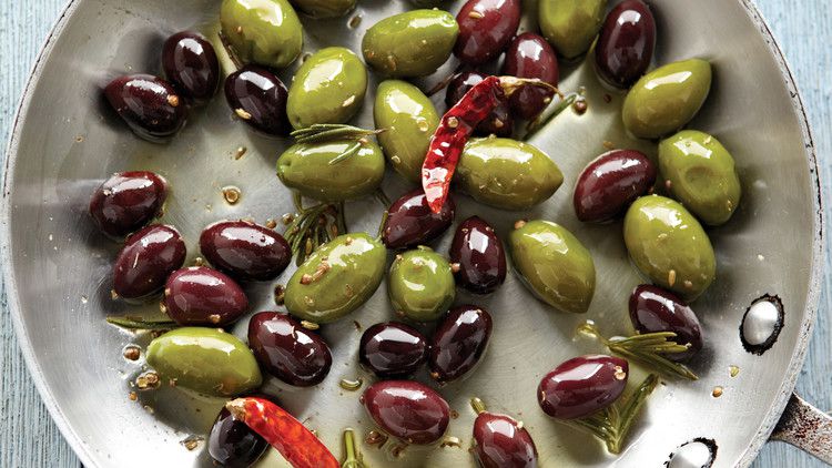 Warm Marinated Olives 