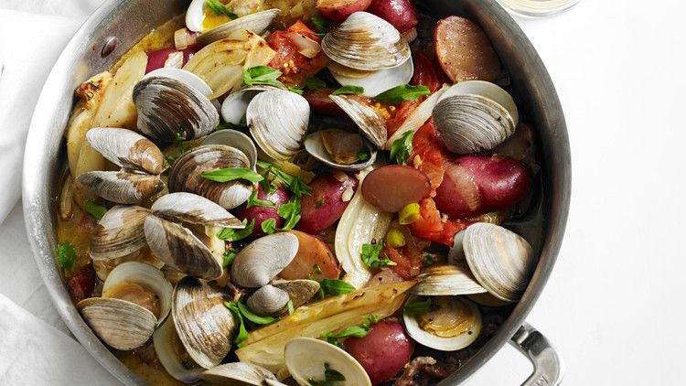 Clam Pan Roast with Sausage and Fennel 