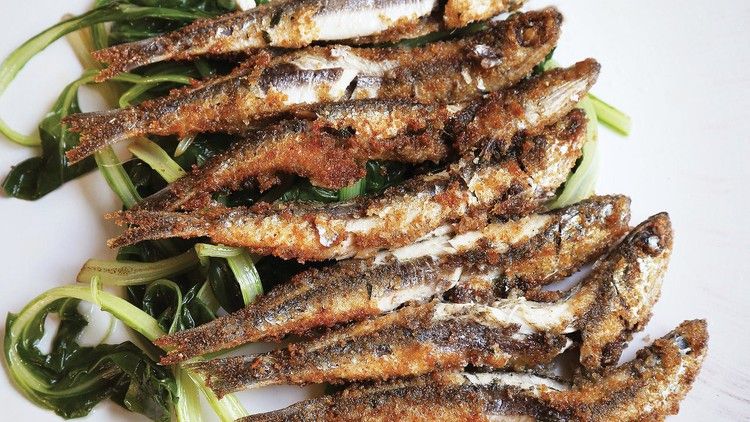 Pan-Fried Anchovies 