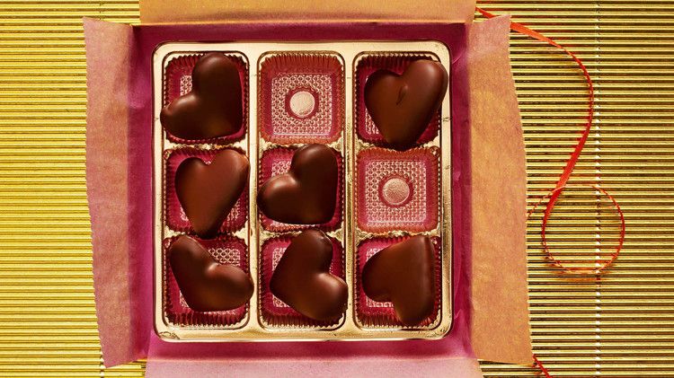 chocolates wrapping box hearts