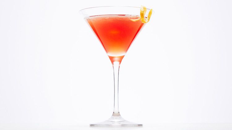 french-martini-cocktail-102882430.jpg