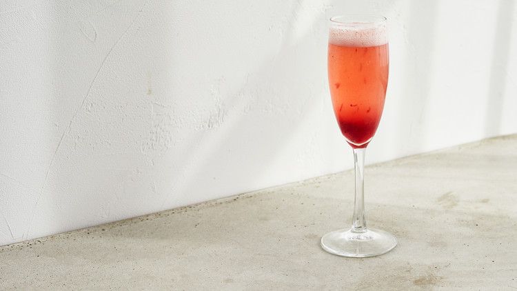 Cranberry Champagne Cocktail