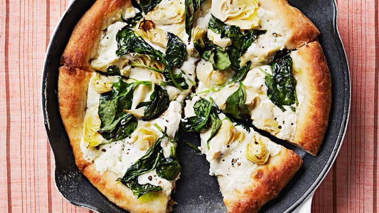 artichoke-and-spinach-skillet-pizza-102817879.jpg
