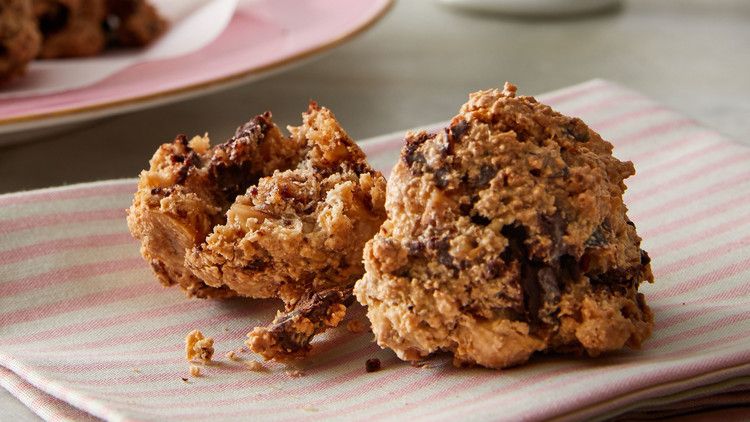 Ugly-but-Good Hazelnut Cookies (Brutti ma Buoni) 