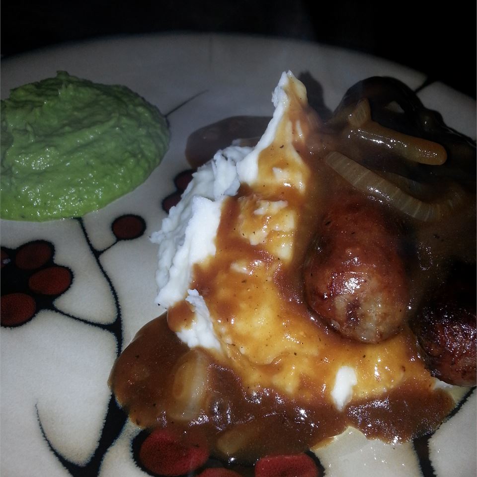 Classic Bangers and Mash Holly21602