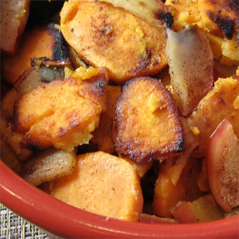 Grilled Sweet Potatoes with Apples 