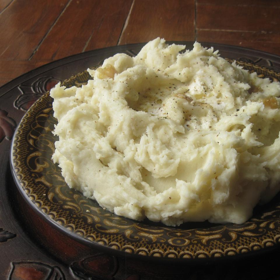Roasted Garlic Mashed Potatoes 